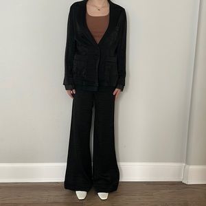 BCBGMAXAZRIA Luxurious Black Satin Suite: Jacket Martine sizeM, pants Tabatha s6